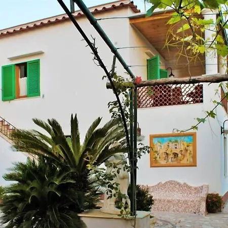 Il Grappolo B&B 아나카프리