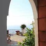 Il Grappolo Anacapri (Isola di Capri)